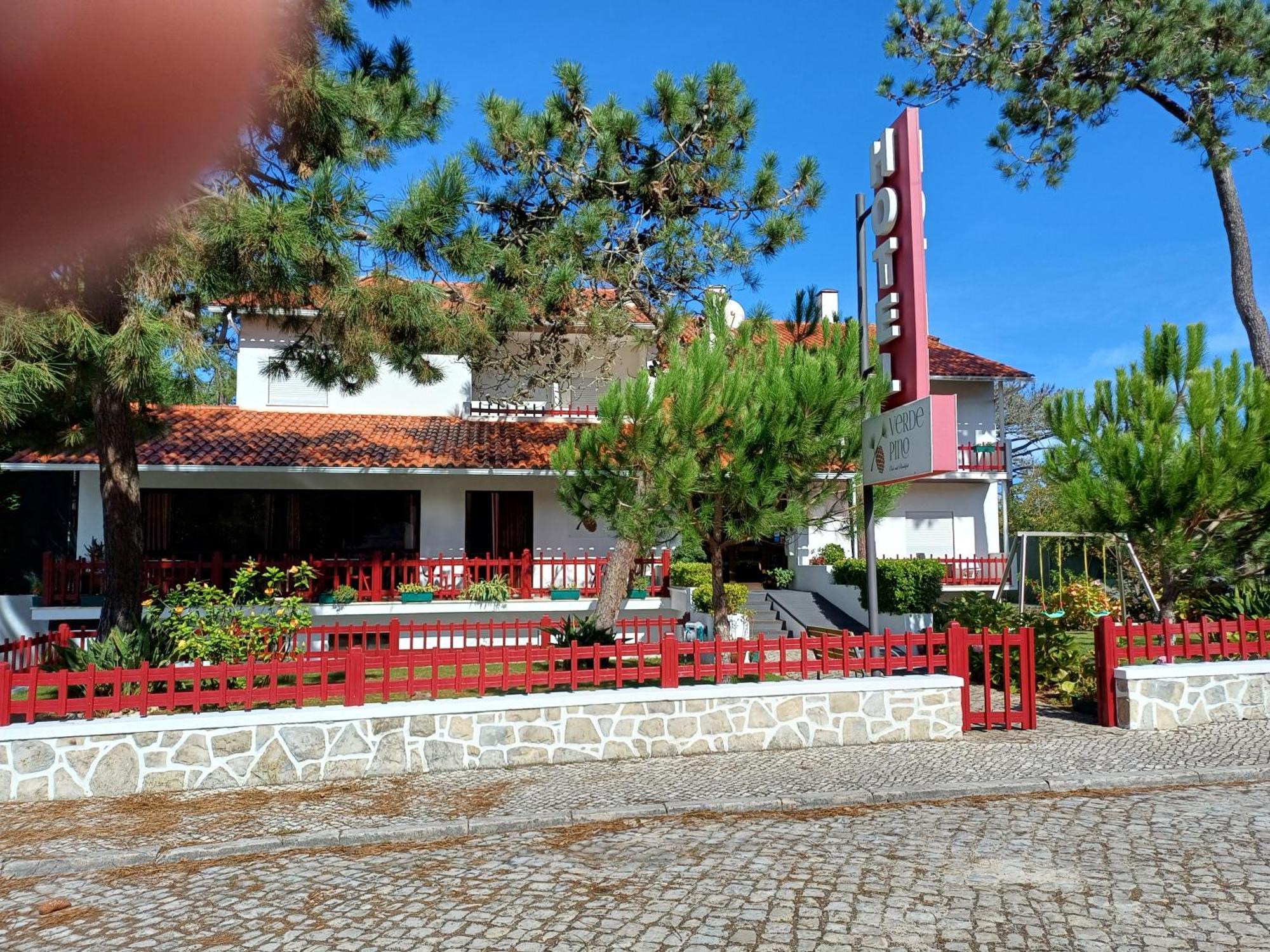 Hotel Verde Pinho Bed&Breakfast Сао Педру де Муел Екстериор снимка